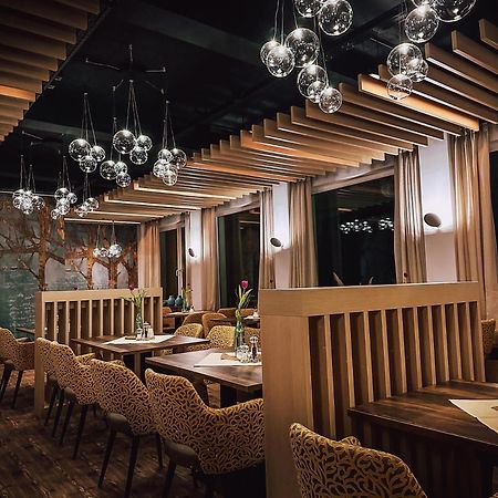 Hotel Zum Engel Mespelbrunn Eksteriør bilde